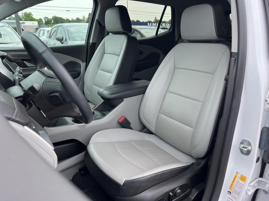 used 2023 GMC Terrain car, priced at $24,963