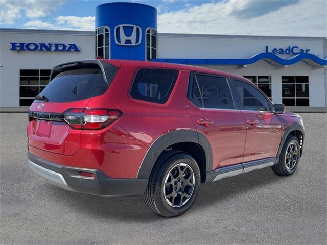 new 2025 Honda Pilot car, priced at $47,939