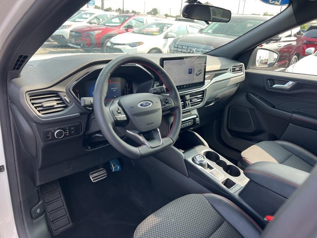 used 2023 Ford Escape car, priced at $21,969
