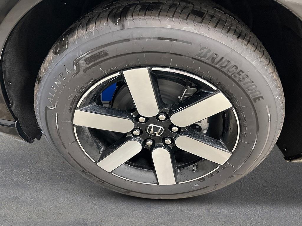 new 2025 Honda Prologue car, priced at $53,000