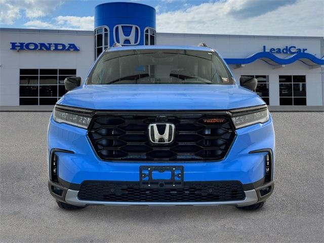 new 2025 Honda Pilot car, priced at $50,250