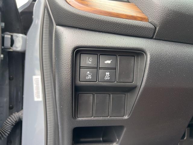 used 2021 Honda CR-V car, priced at $27,234