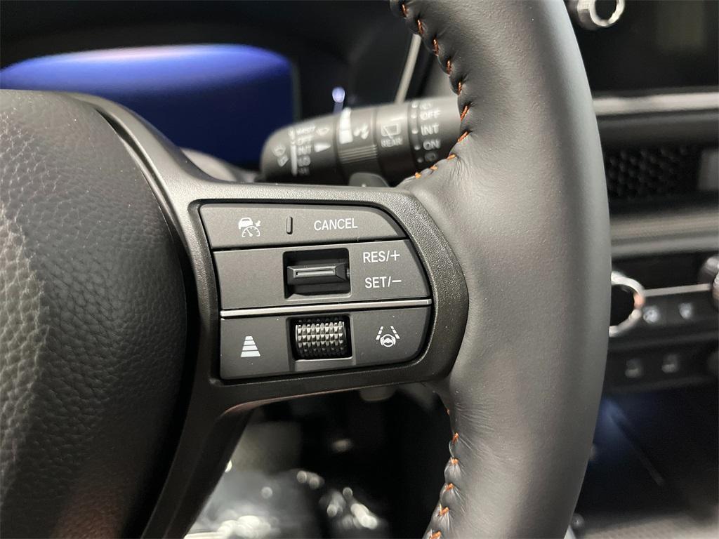 new 2026 Honda CR-V Hybrid car, priced at $41,620