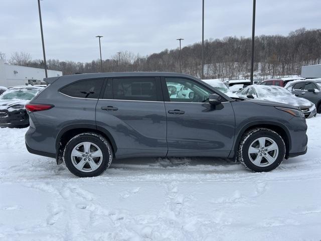 used 2023 Toyota Highlander car, priced at $36,846