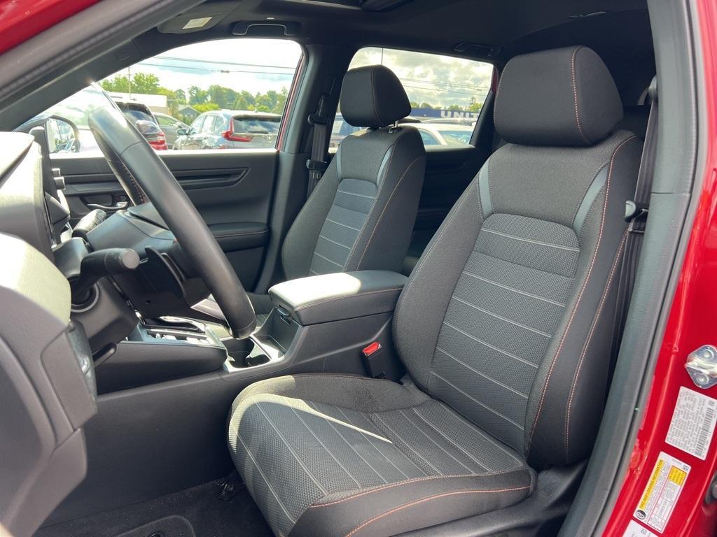 used 2024 Honda CR-V Hybrid car, priced at $34,001
