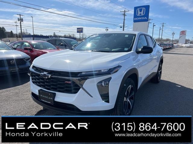 used 2024 Chevrolet Trax car, priced at $22,136