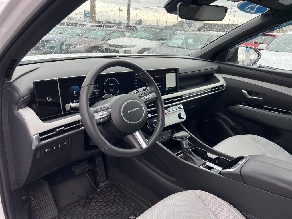 used 2025 Hyundai SANTA CRUZ car, priced at $36,549