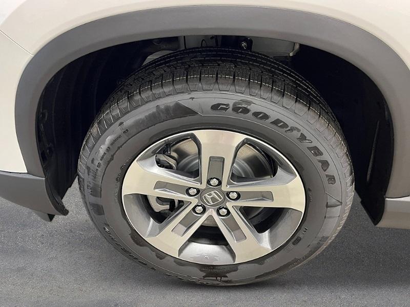 new 2025 Honda Pilot car, priced at $47,550