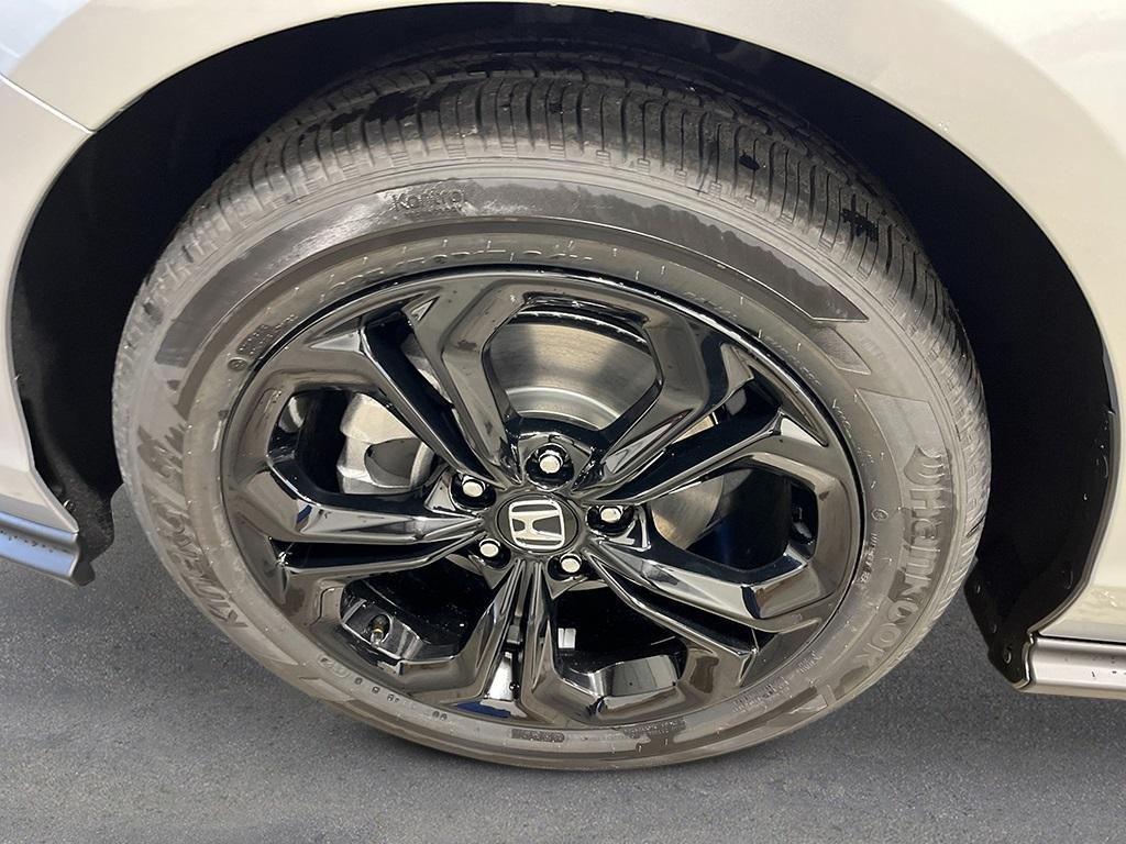 new 2025 Honda Accord car, priced at $30,755