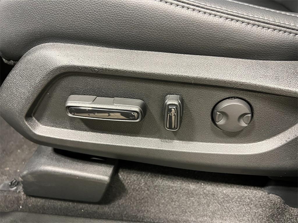 new 2025 Honda Pilot car, priced at $51,550