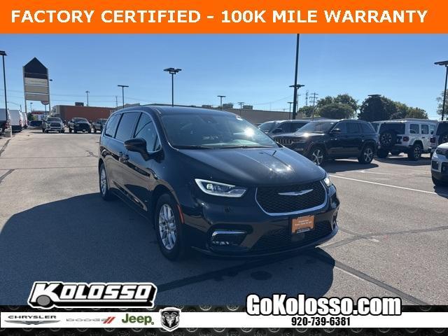 used 2023 Chrysler Pacifica car, priced at $31,000