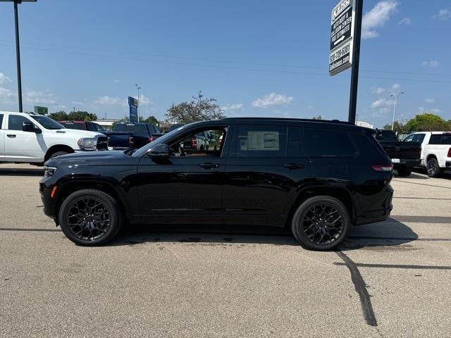 new 2024 Jeep Grand Cherokee L car, priced at $70,686