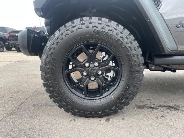 new 2025 Jeep Wrangler car, priced at $48,991