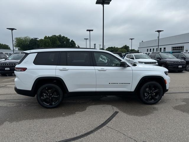 new 2024 Jeep Grand Cherokee L car, priced at $52,948