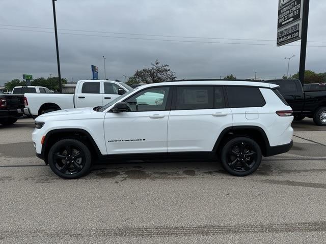 new 2024 Jeep Grand Cherokee L car, priced at $52,948