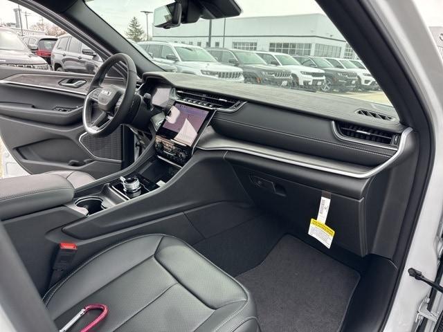 new 2025 Jeep Grand Cherokee L car, priced at $54,953