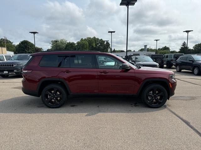 new 2024 Jeep Grand Cherokee L car, priced at $45,662