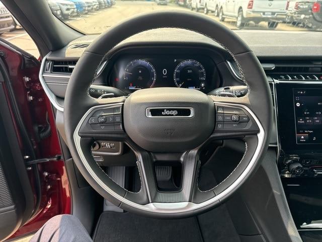 new 2024 Jeep Grand Cherokee L car, priced at $45,662