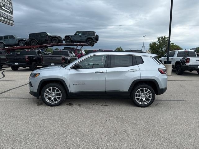 new 2024 Jeep Compass car, priced at $30,660