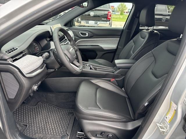 new 2024 Jeep Compass car, priced at $30,660