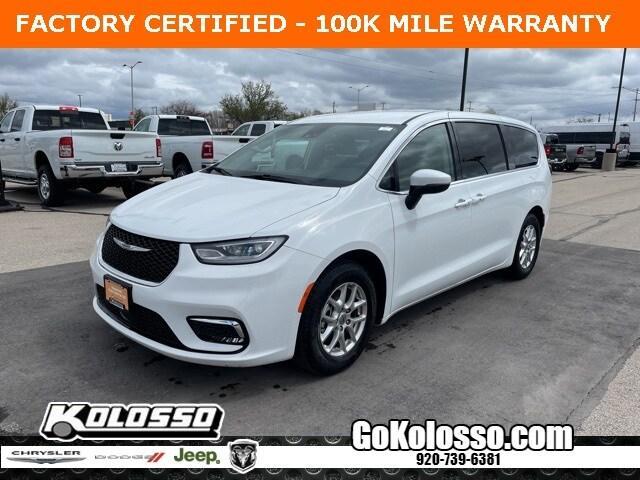 used 2023 Chrysler Pacifica car, priced at $26,500