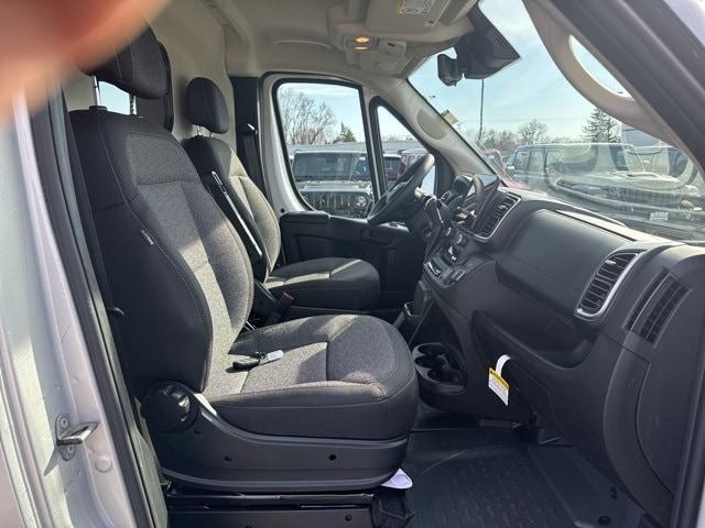 new 2025 Ram ProMaster 2500 car, priced at $59,350