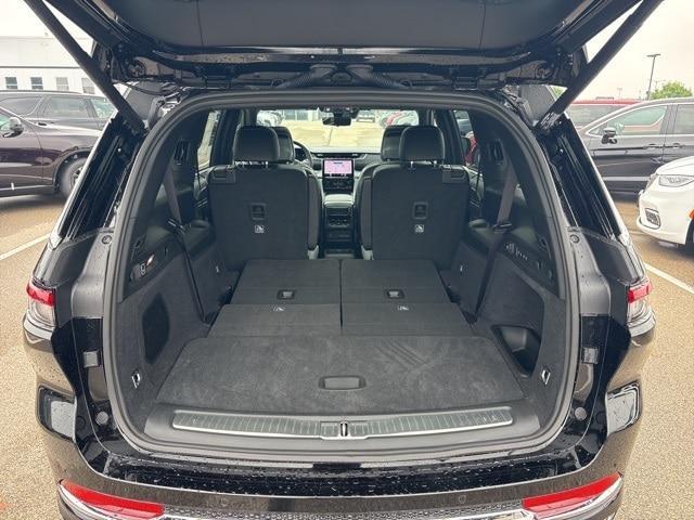 new 2025 Jeep Grand Cherokee L car, priced at $61,994