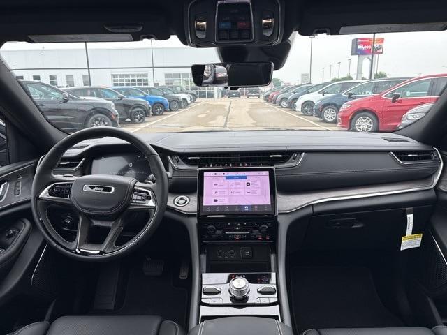 new 2025 Jeep Grand Cherokee L car, priced at $61,994