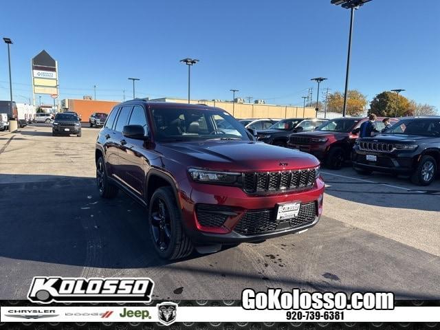 new 2025 Jeep Grand Cherokee car, priced at $45,759