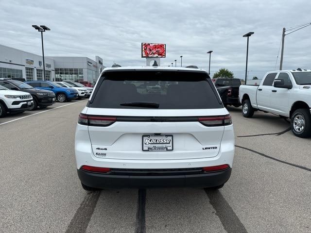 new 2024 Jeep Grand Cherokee car, priced at $52,645