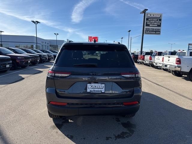 new 2025 Jeep Grand Cherokee car, priced at $54,385