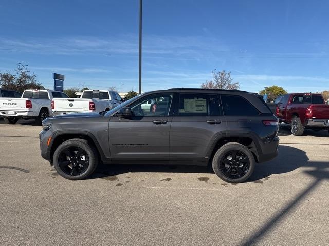 new 2025 Jeep Grand Cherokee car, priced at $54,385