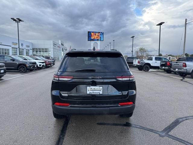 new 2025 Jeep Grand Cherokee car, priced at $54,835