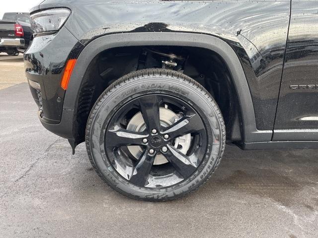 new 2025 Jeep Grand Cherokee L car, priced at $54,336