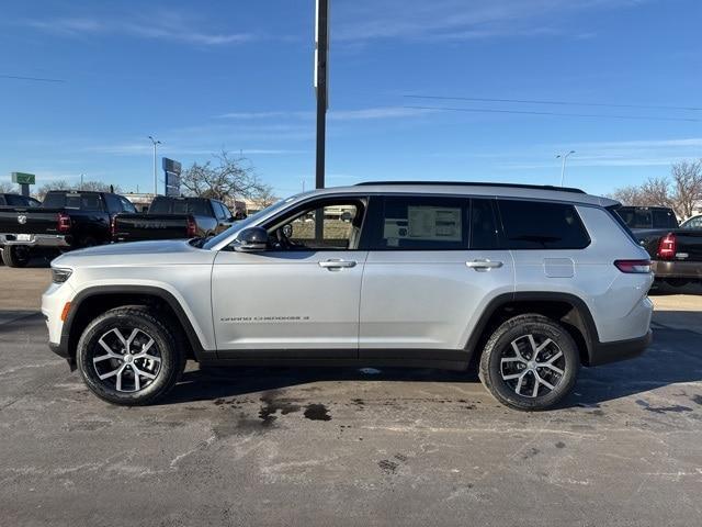 new 2025 Jeep Grand Cherokee L car, priced at $46,897