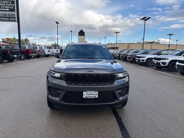 new 2025 Jeep Grand Cherokee car, priced at $45,759