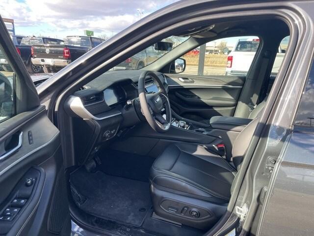 new 2025 Jeep Grand Cherokee L car, priced at $48,850