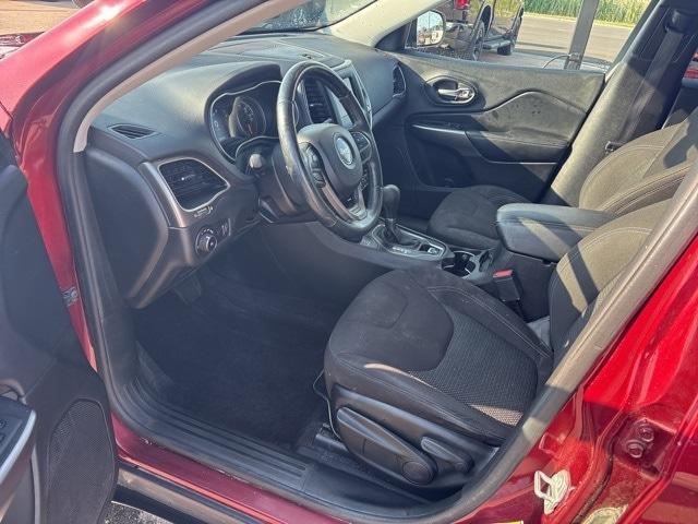 used 2019 Jeep Cherokee car, priced at $14,995