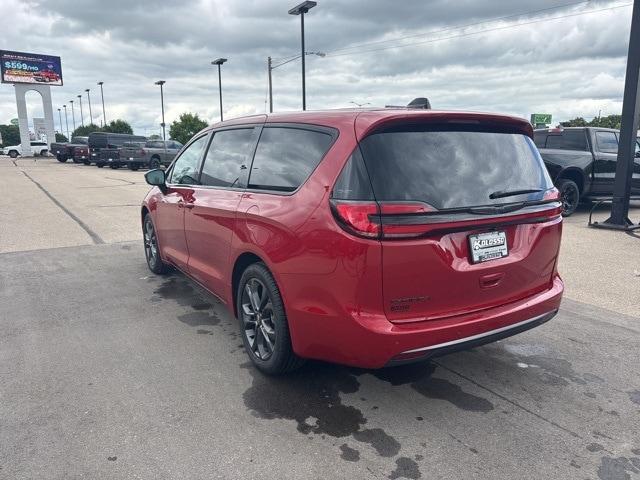 new 2026 Chrysler Pacifica car, priced at $46,800