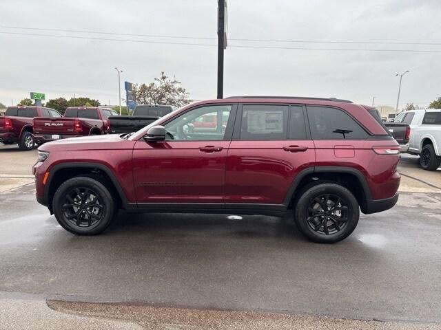 new 2025 Jeep Grand Cherokee car, priced at $44,353