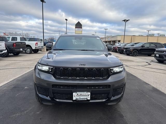 new 2024 Jeep Grand Cherokee L car, priced at $44,304