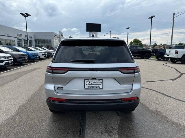 new 2024 Jeep Grand Cherokee car, priced at $44,186