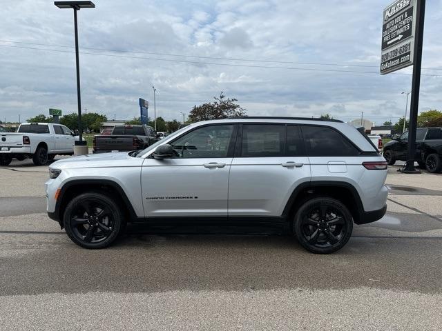 new 2024 Jeep Grand Cherokee car, priced at $44,186