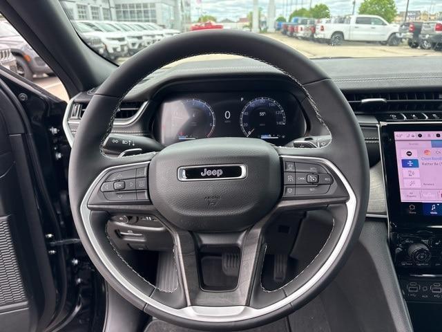 new 2025 Jeep Grand Cherokee car, priced at $47,536