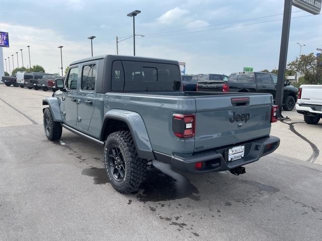 new 2025 Jeep Gladiator car, priced at $49,469