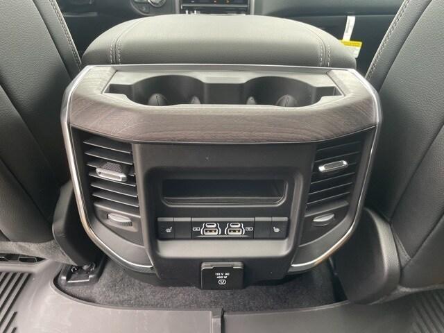 new 2025 Ram 1500 car