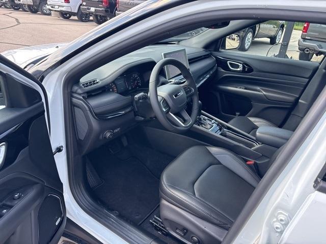 new 2025 Jeep Compass car, priced at $36,570