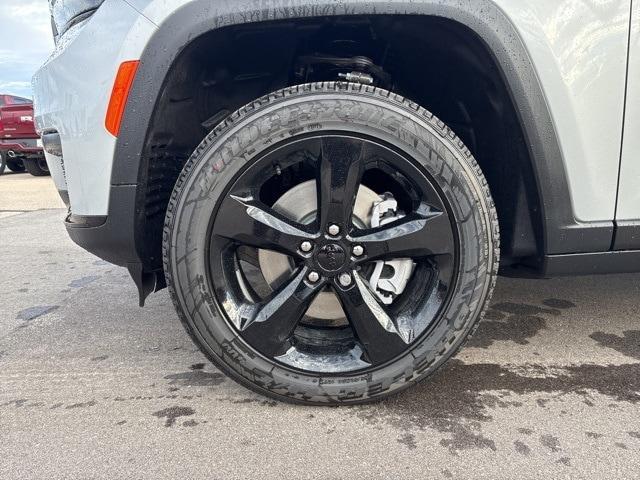new 2025 Jeep Grand Cherokee L car, priced at $47,543