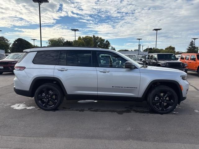 new 2025 Jeep Grand Cherokee L car, priced at $47,543