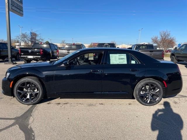 new 2023 Chrysler 300 car, priced at $37,928